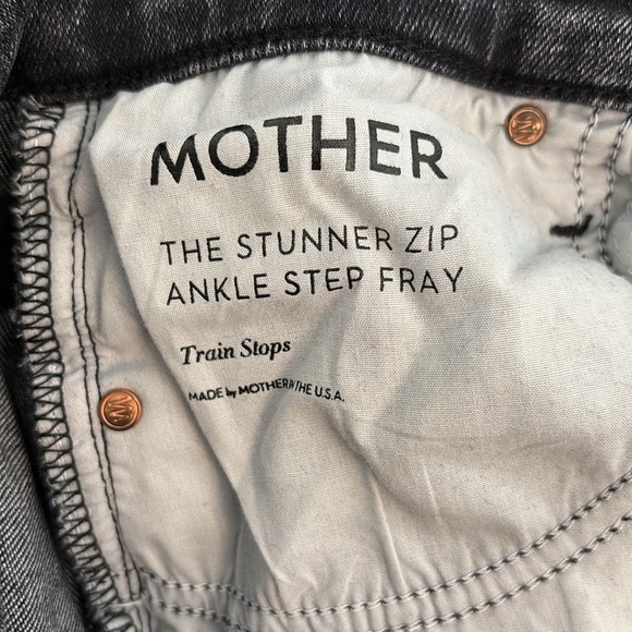 Mother Denim The Stunner Zip Ankle Step Fray jeans size 26 - Picture 12 of 13
